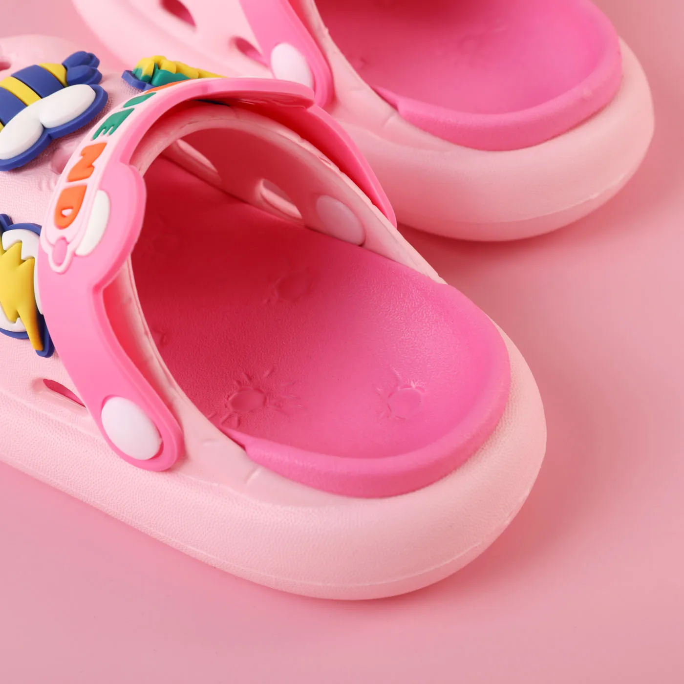 Toddler / Kid Cartoon Bear & Bee Two Tone Clogs Pink image 6