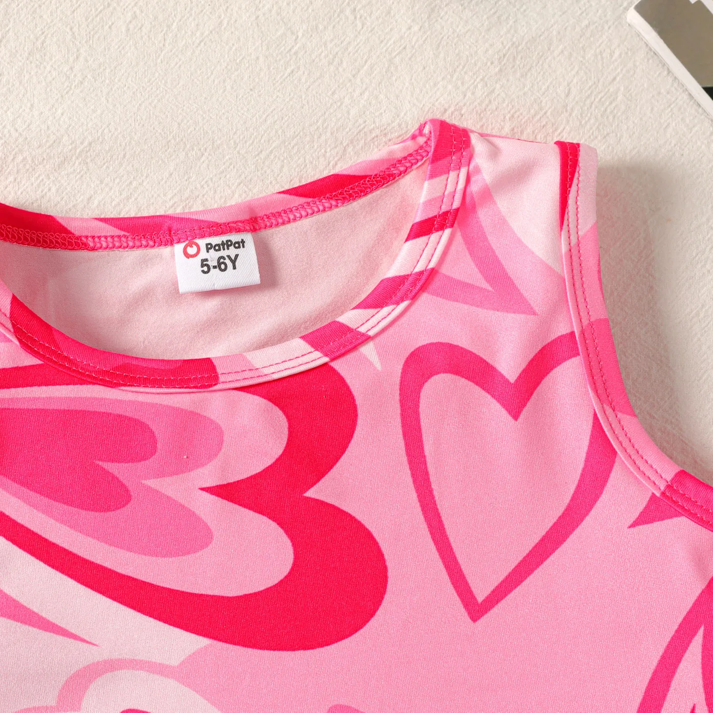 Kid Girl Heart Print Tank Top  image 2