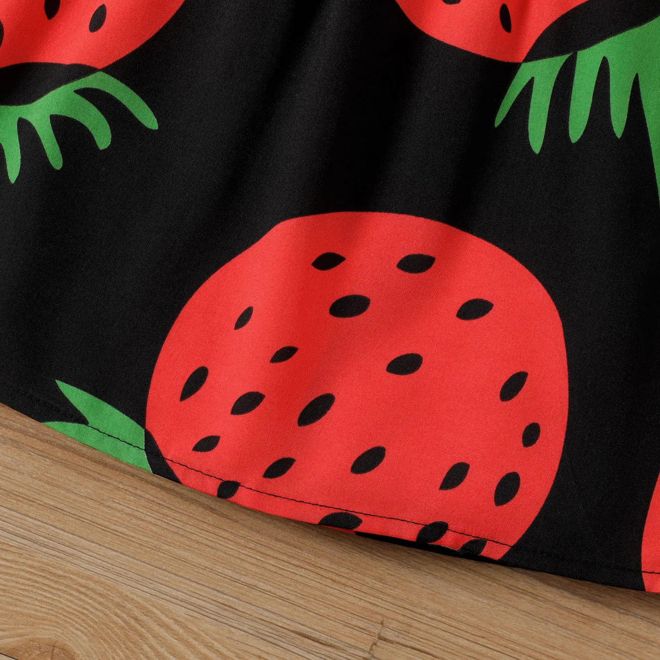 Baby Girl Girl Strawberry Print Flutter-sleeve Dress Red big image 1