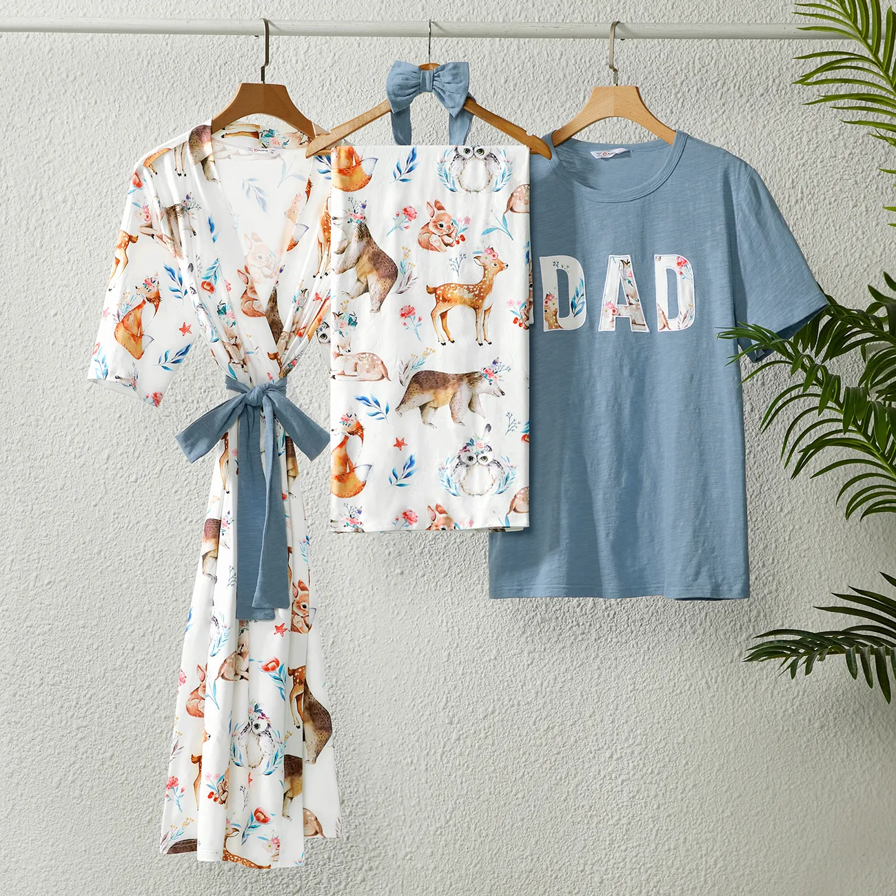 Family Matching Allover Animal Print Belted Robe and Swaddle Blanket or Cotton Letter Graphic Short-sleeve Tee Sets Colorful big image 1