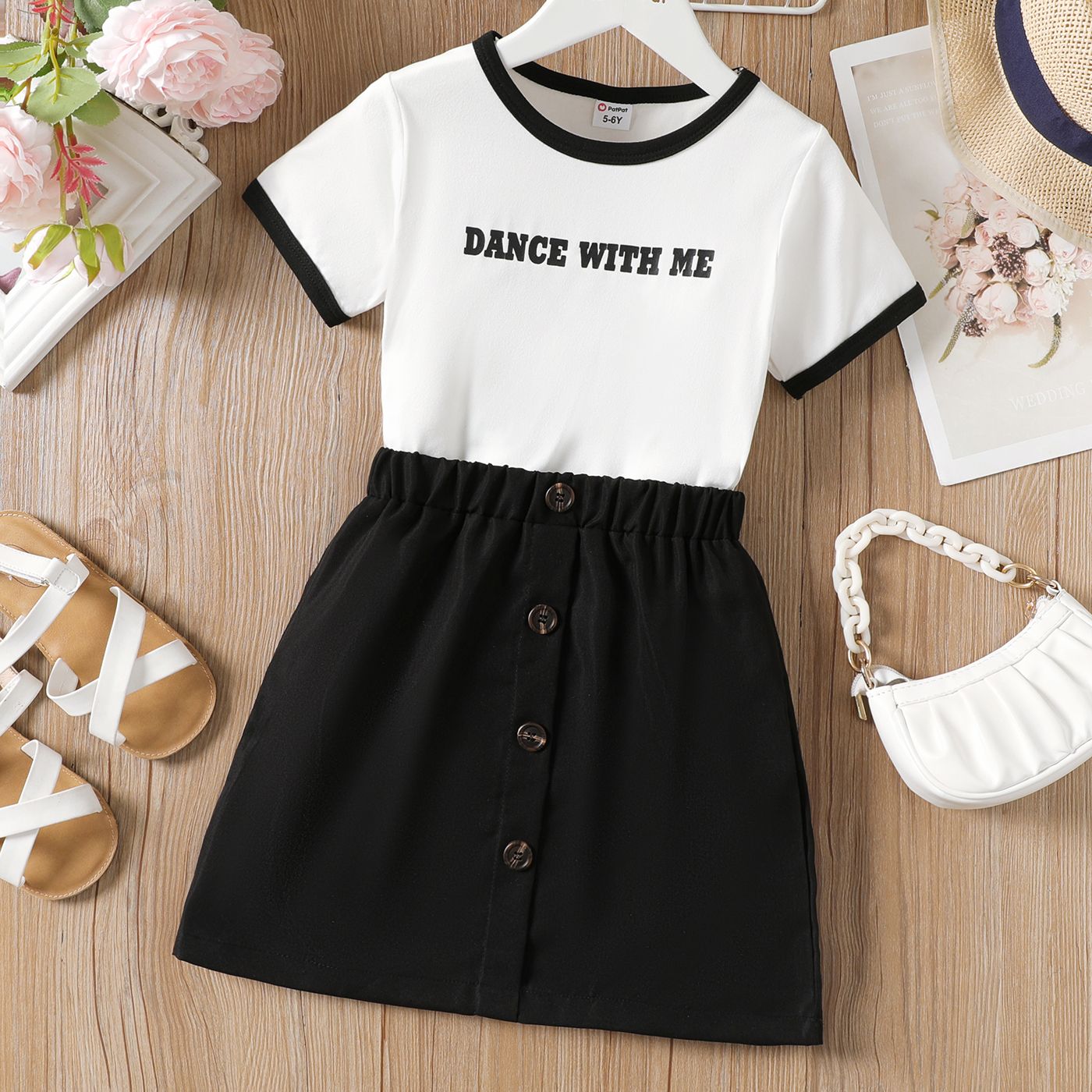 

2Pcs Kid Girl Letter Print Short-sleeve Tee and Button Up Solid Skirt Set