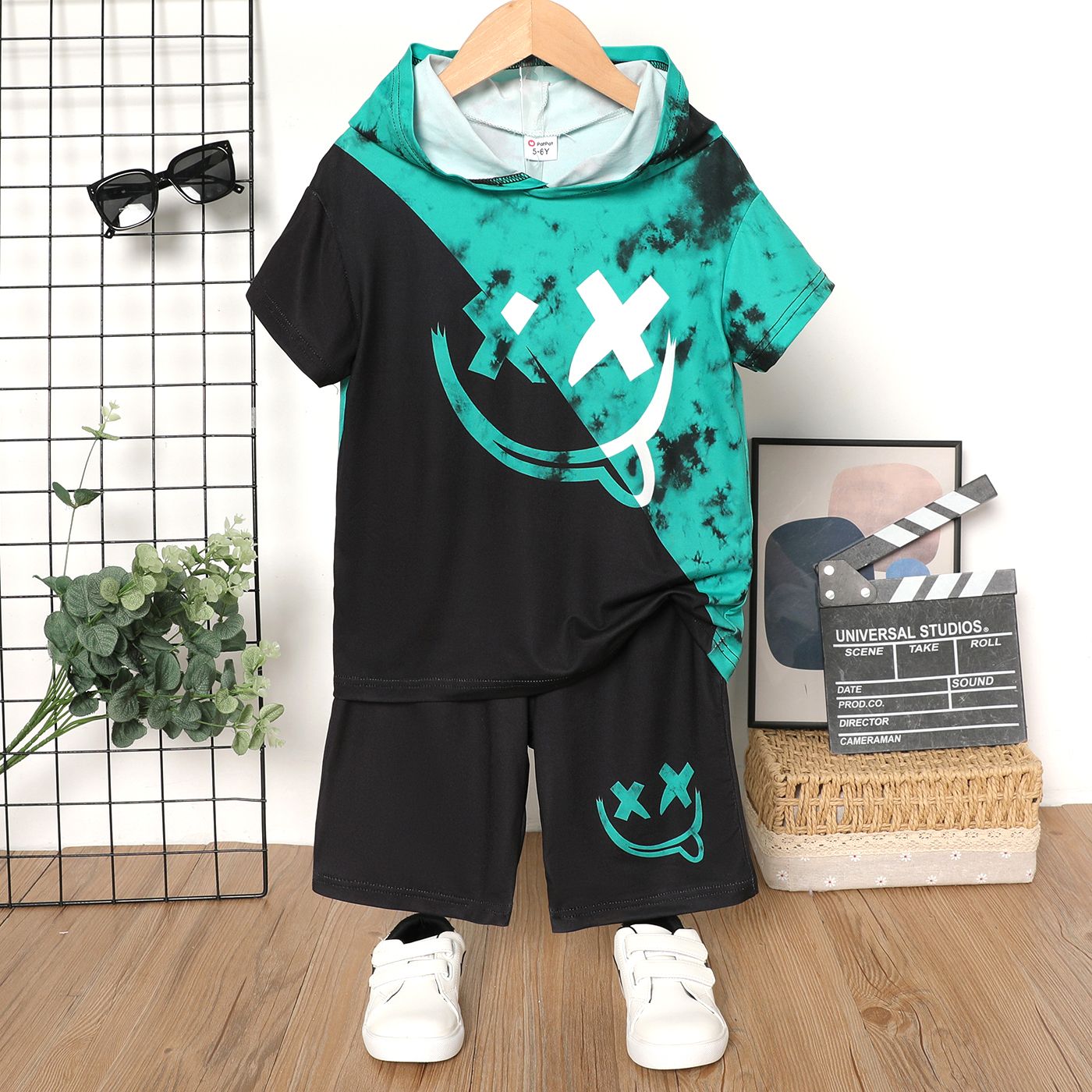 

2pcs Kid Boy Two Tone Short-sleeve Hoodie and Shorts Set
