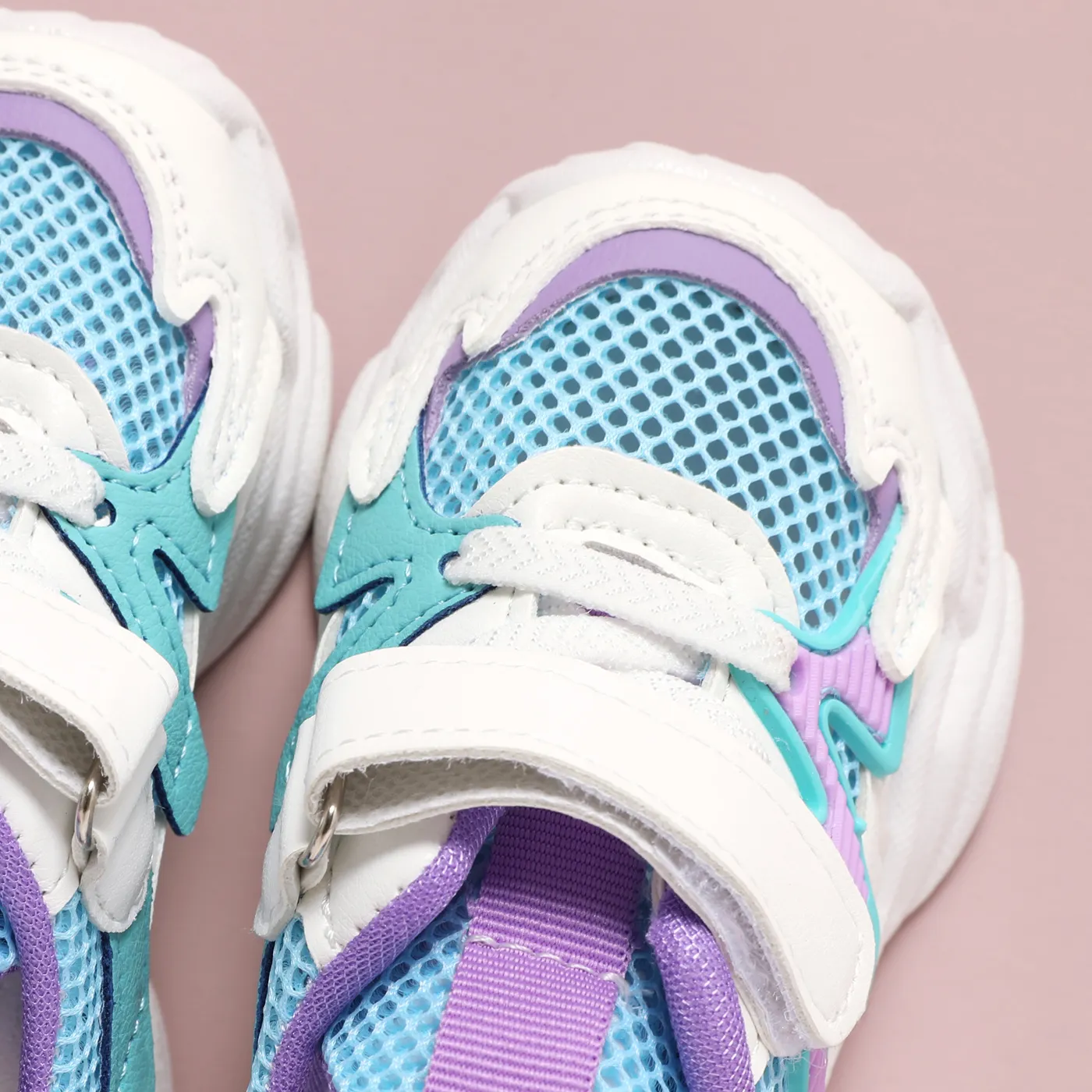 Toddler Hollow Out Textured Sport Shoes  image 4