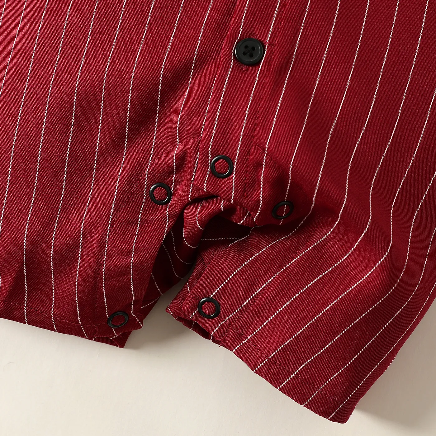 Baby Boy Bow Tie Decor Red Striped Short-sleeve Romper Red image 5