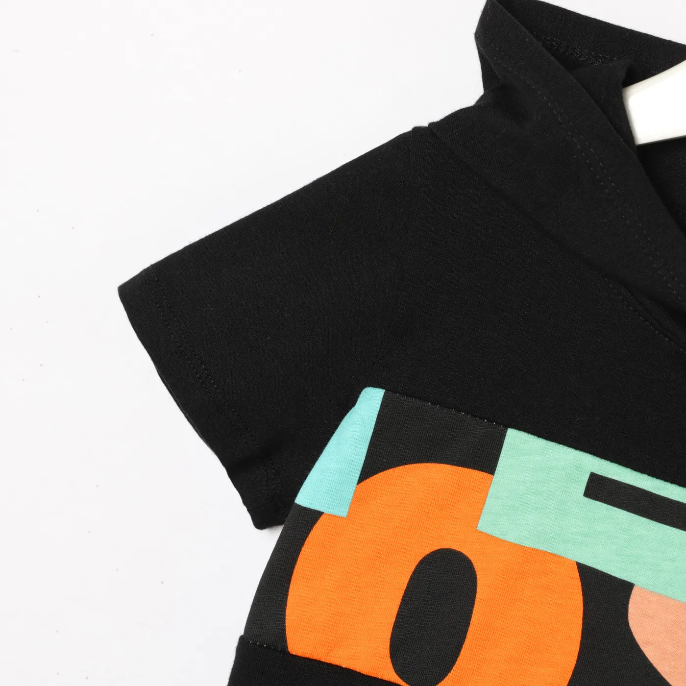 2pcs Toddler Boy Letter Print Cotton Hooded Short-sleeve Tee and Elasticized Shorts Set Black image 3