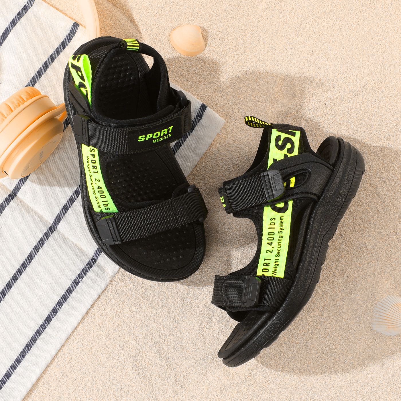 

Kid Letters Solid Beach Shoes