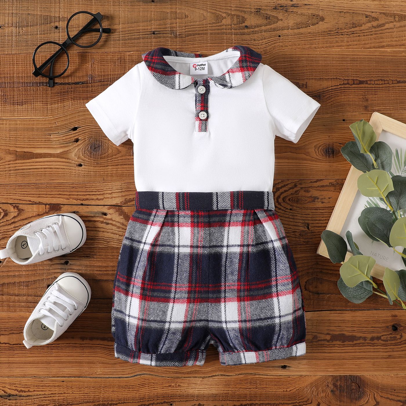 

2pcs Baby Boy Cotton Contrast Collar Short-sleeve Romper and Plaid Shorts Set