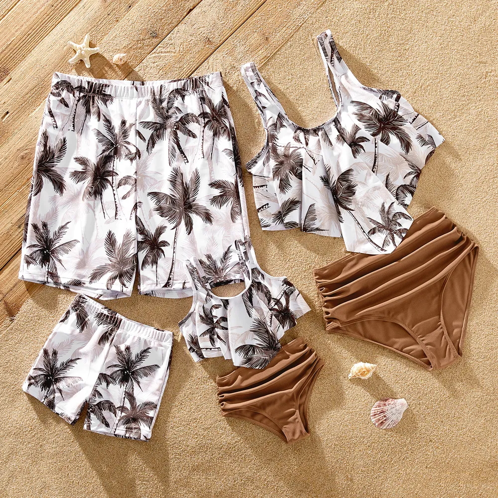 Family Matching Allover Coconut Tree Print Spliced Ruched One-piece Swimsuit and Swim Trunks  big image 2