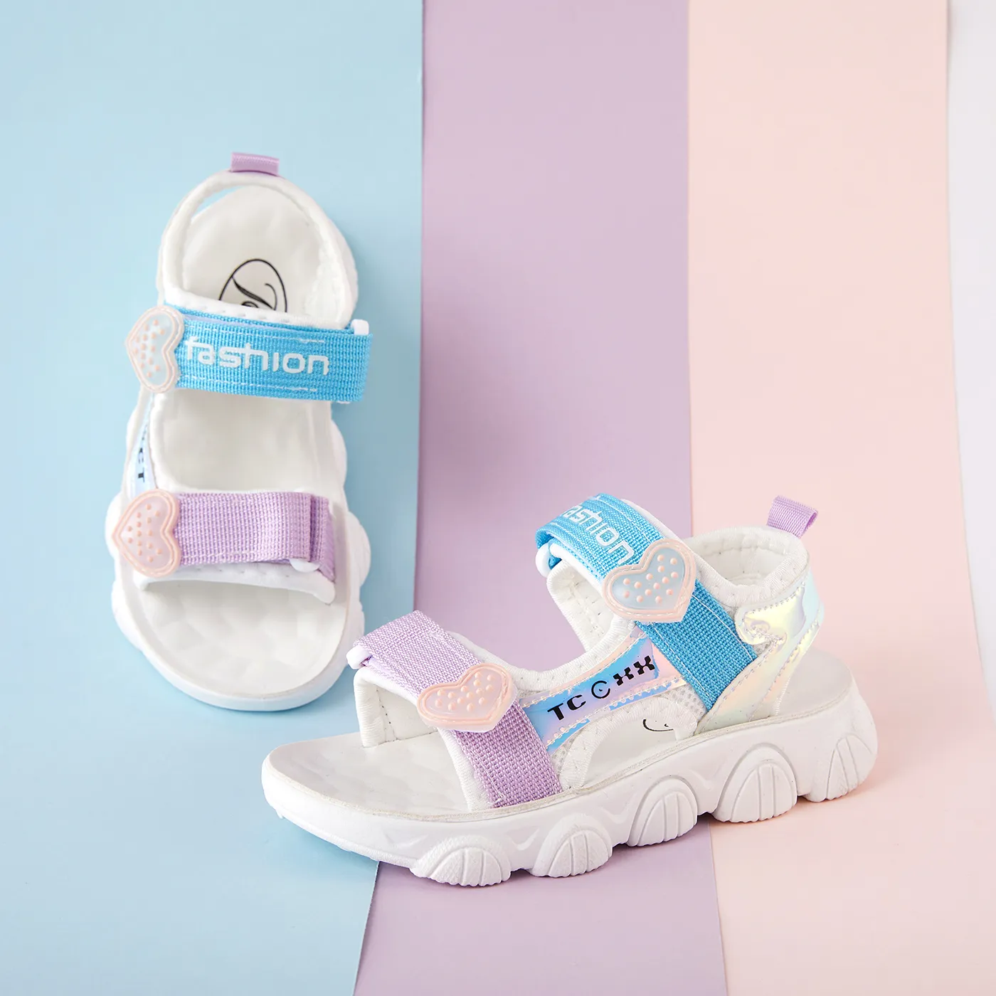Toddler / Kid Heart Decor Letter Graphic Sandals