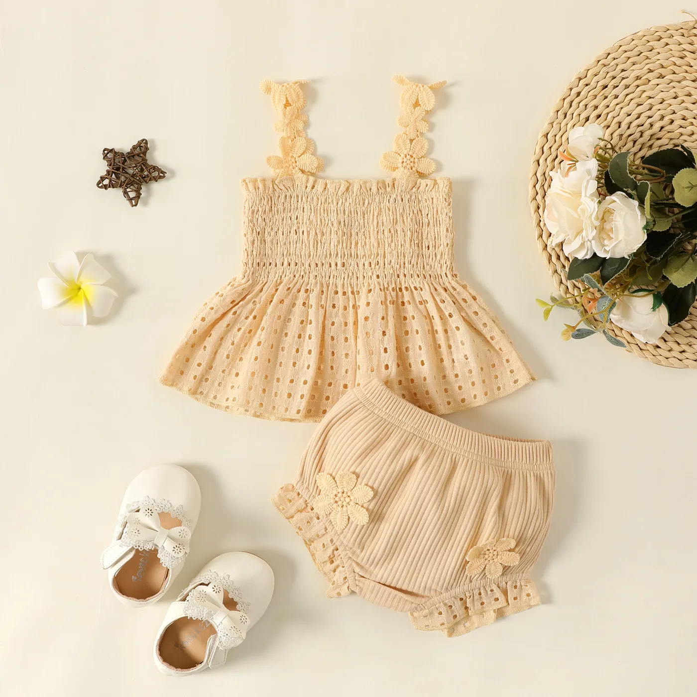 

2pcs Baby Girl 100% Cotton Smocked Hollow Flowers Pattern Slip Dress and 95% Cotton Ribbed Shorts Set