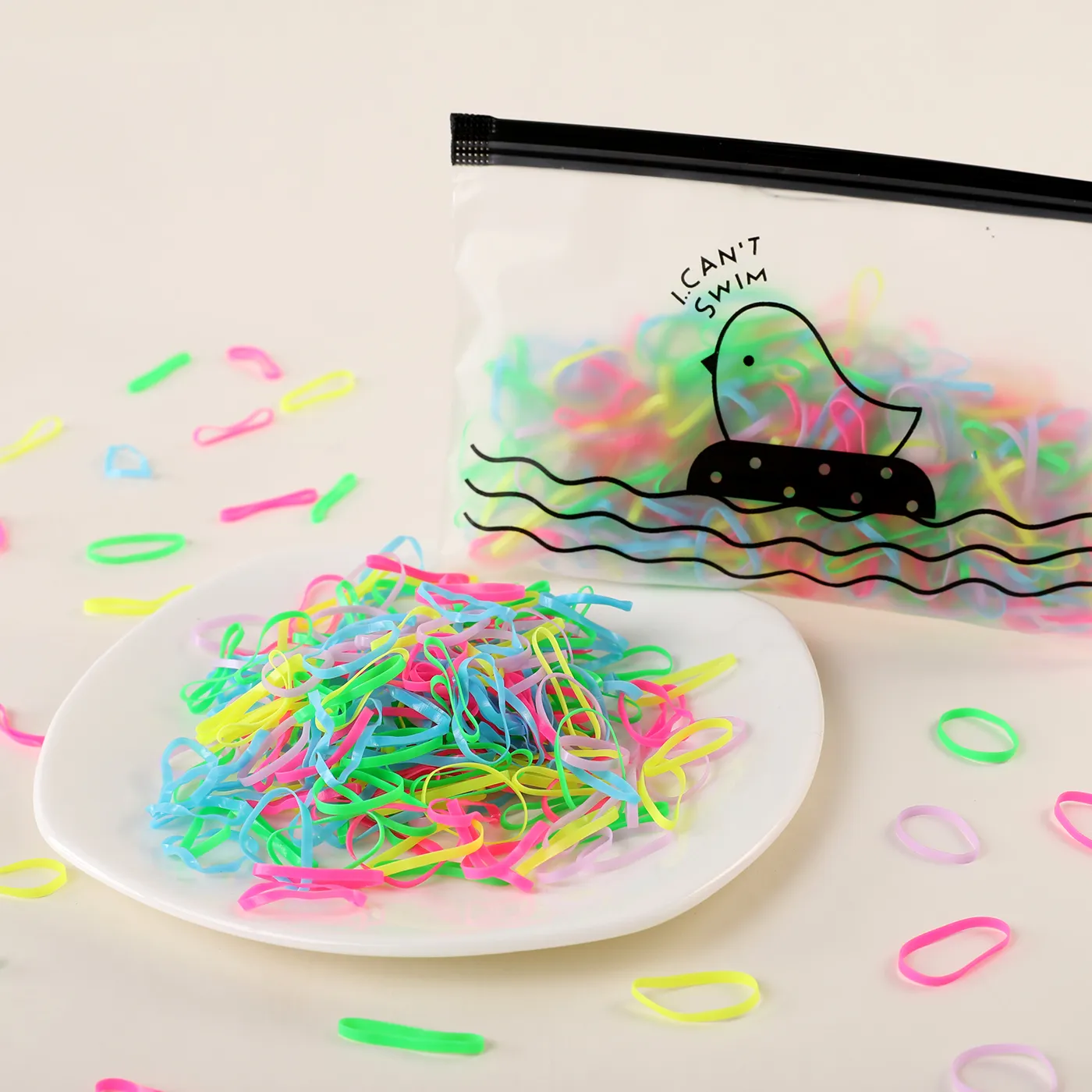 500-piece Pretty Disposable Hair Ropes for Girls Green