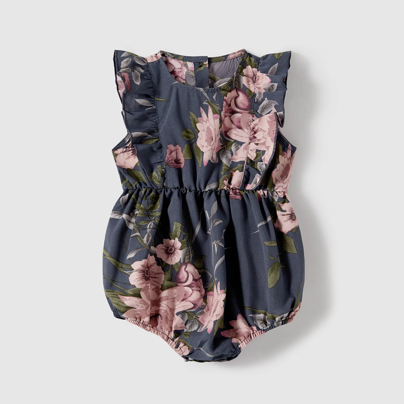Family Matching Allover Floral Print Belted Cami Dresses and Short-sleeve Colorblock T-shirts Sets blue  white big image 1