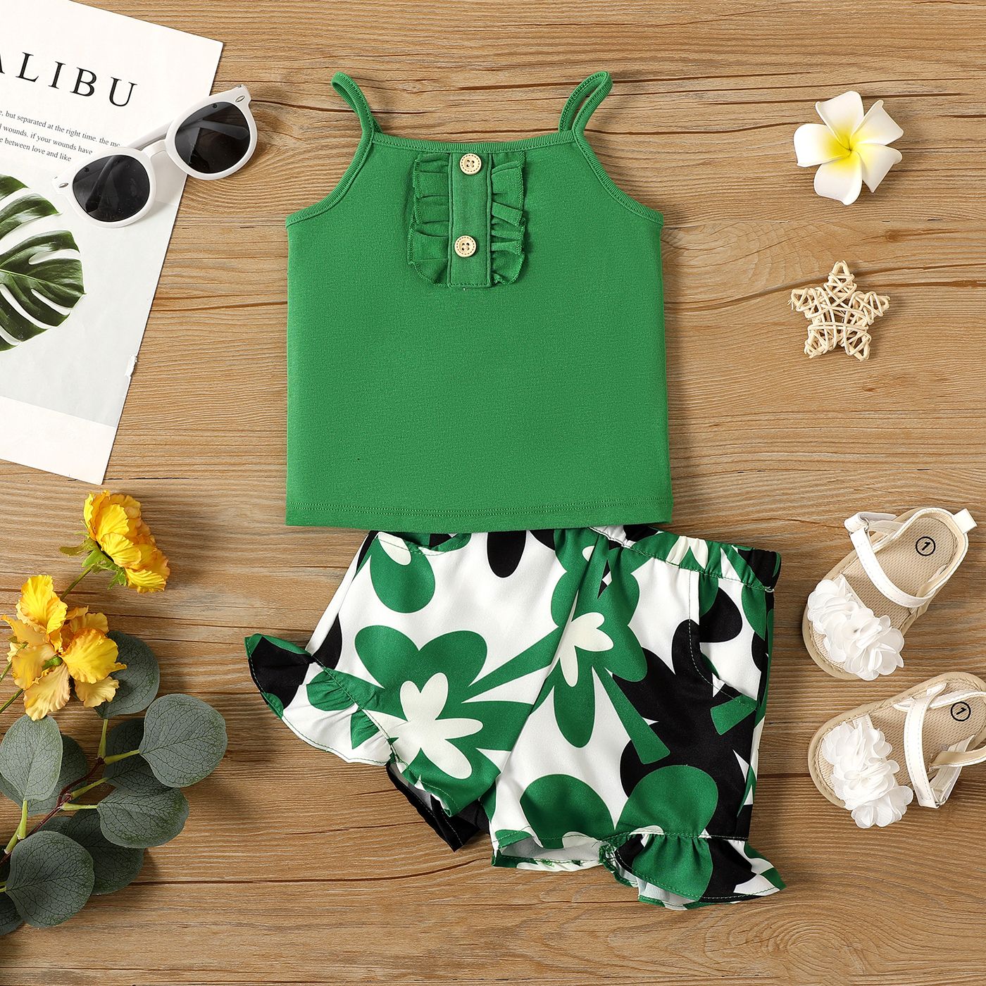 

2pcs Baby Girl Green Cotton Frill Trim Cami Top and Floral Print Shorts Set