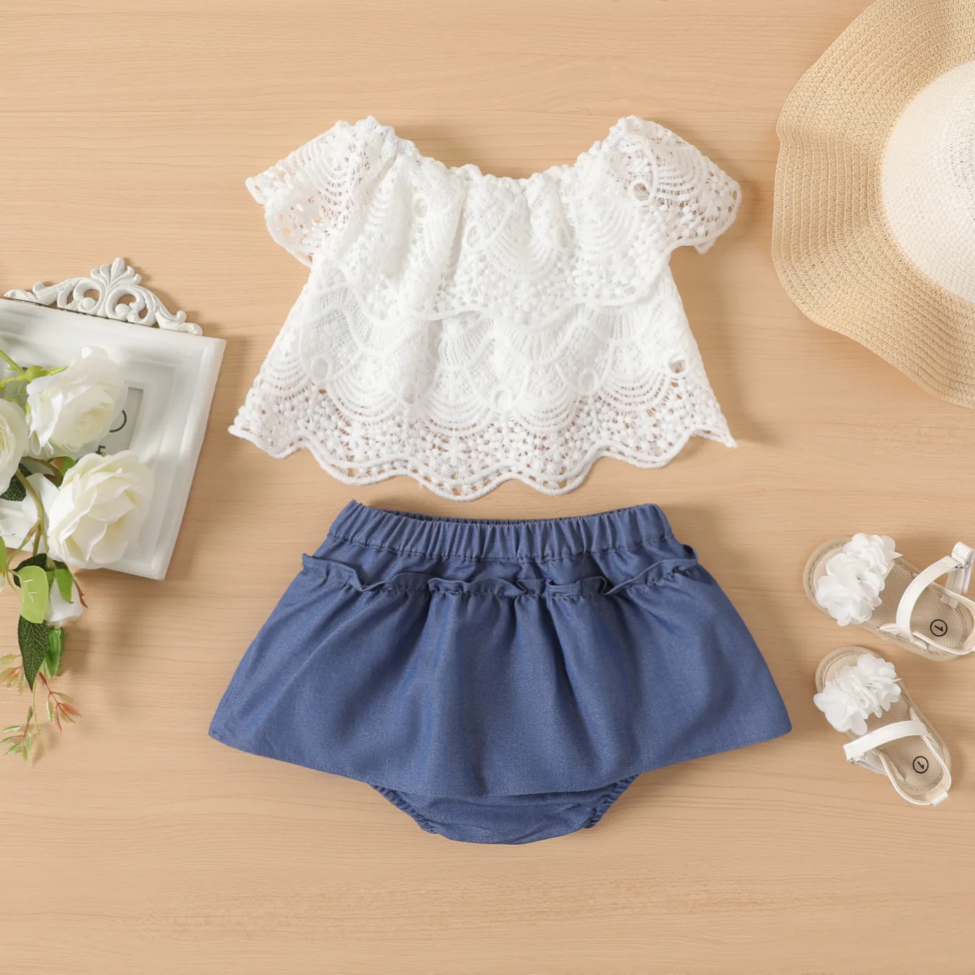 2pcs Baby Girl Solid Off Shoulder Lace Top and Shorts Set White image 2