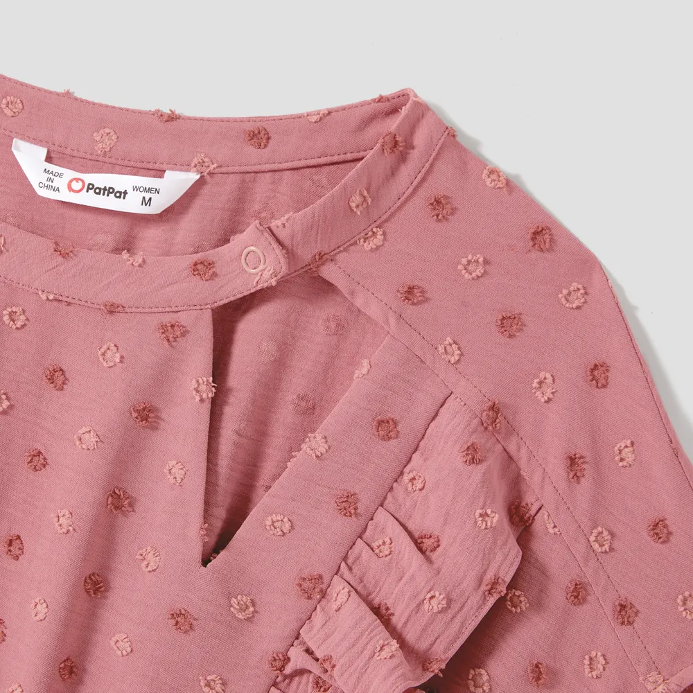 Family Matching Swiss Dot Belted Dresses and Two Tone Short-sleeve T-shirts Sets big image 16