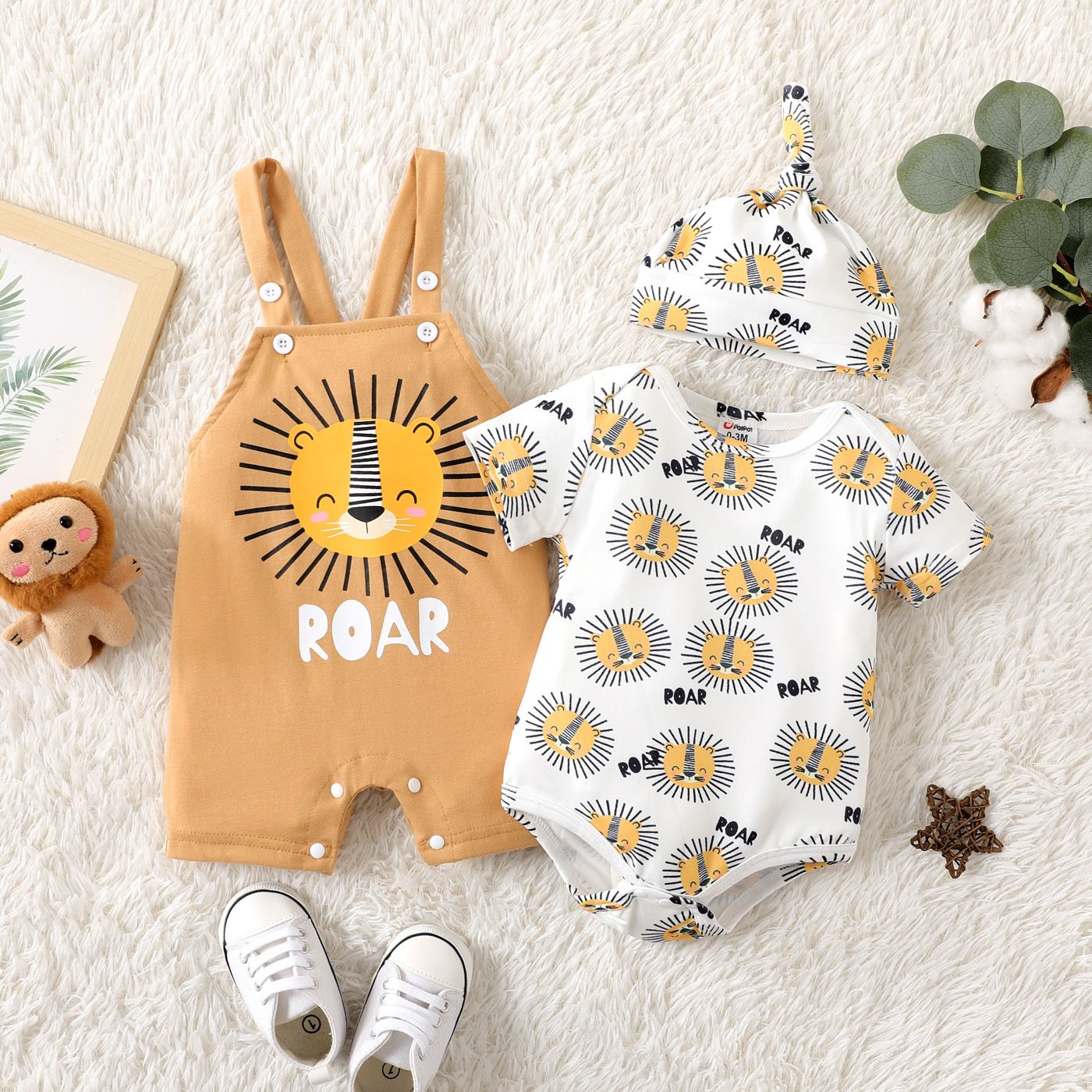 

3pcs Baby Boy Lion Print Overalls and Short-sleeve Bodysuit and Hat Set