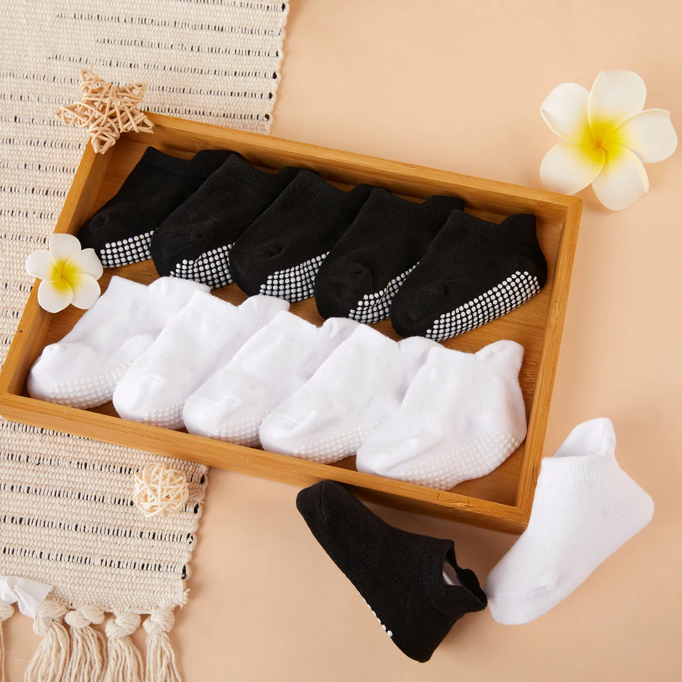 6 Pairs Baby Minimalist Solid Socks  image 4