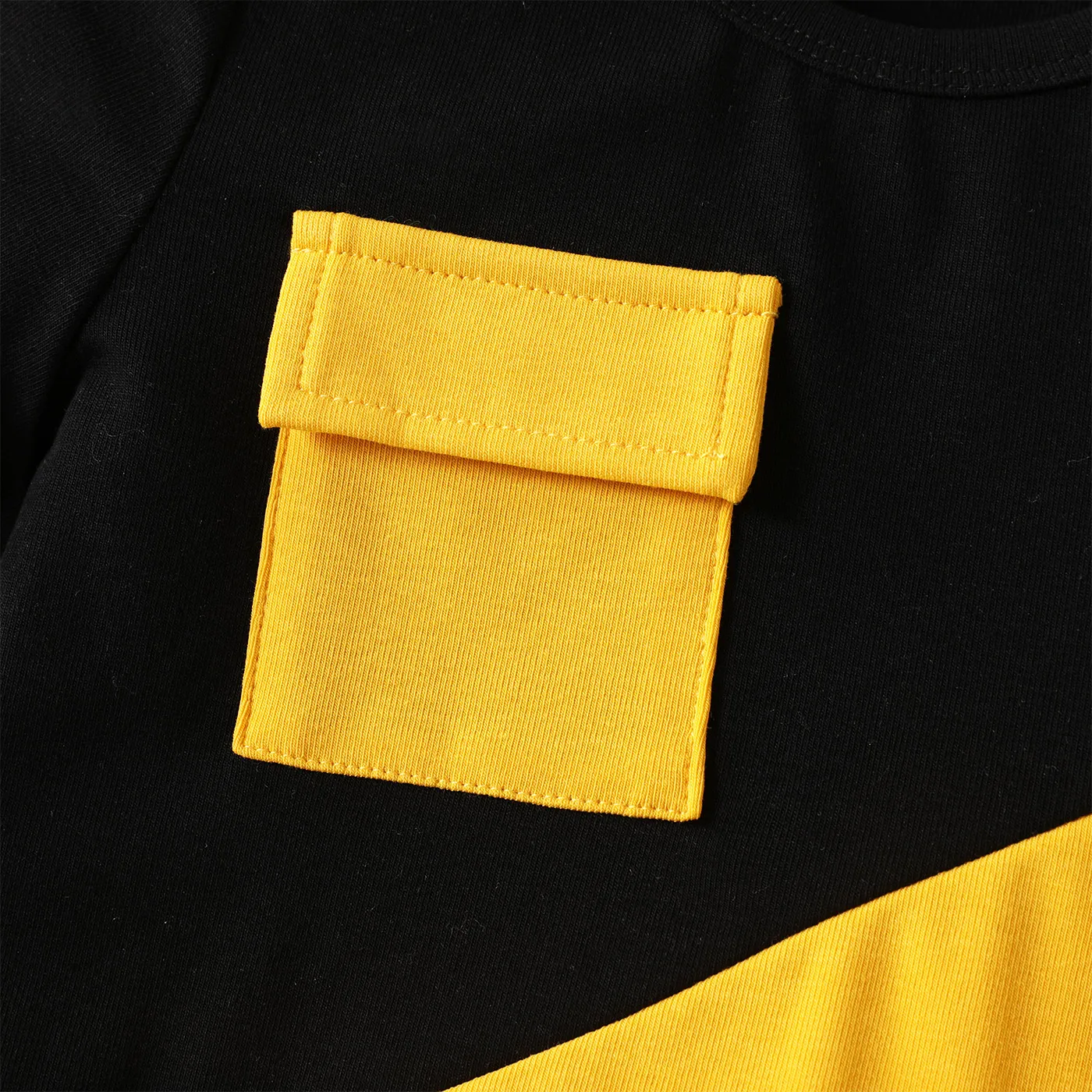 2pcs Toddler Boy Cotton Colorblock Letter Print Short-sleeve Tee and Elasticized Shorts Set  image 4