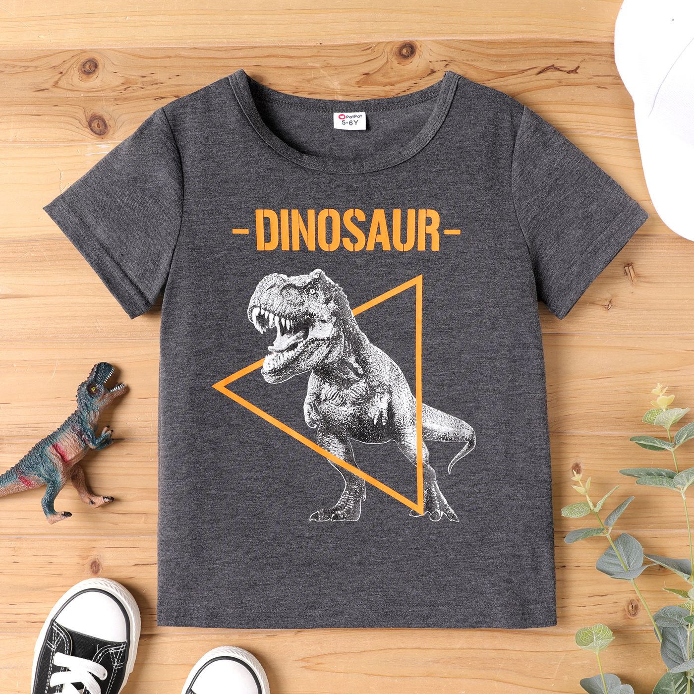 

Kid Dinosaur and Letters Print Short-sleeve T-shirt