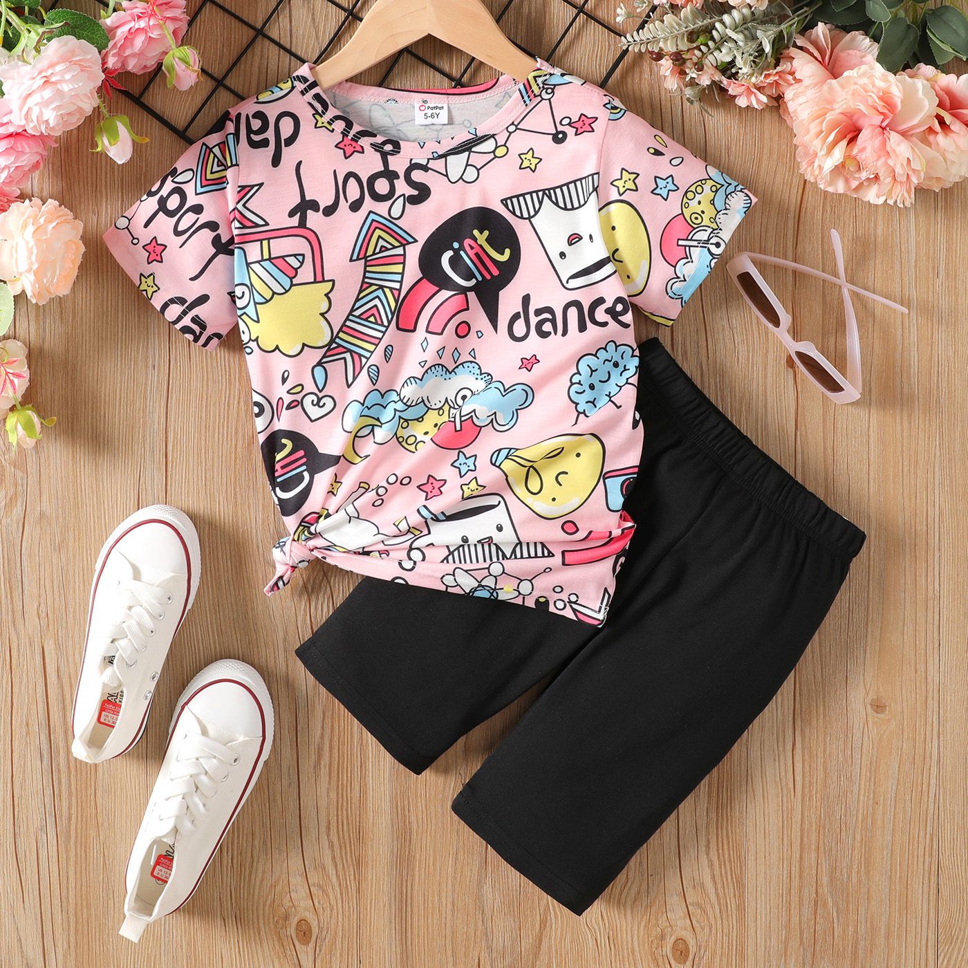 

2pcs Kid Girl Letter Unicorn Print Short-sleeve Tee and Elasticized Shorts Set