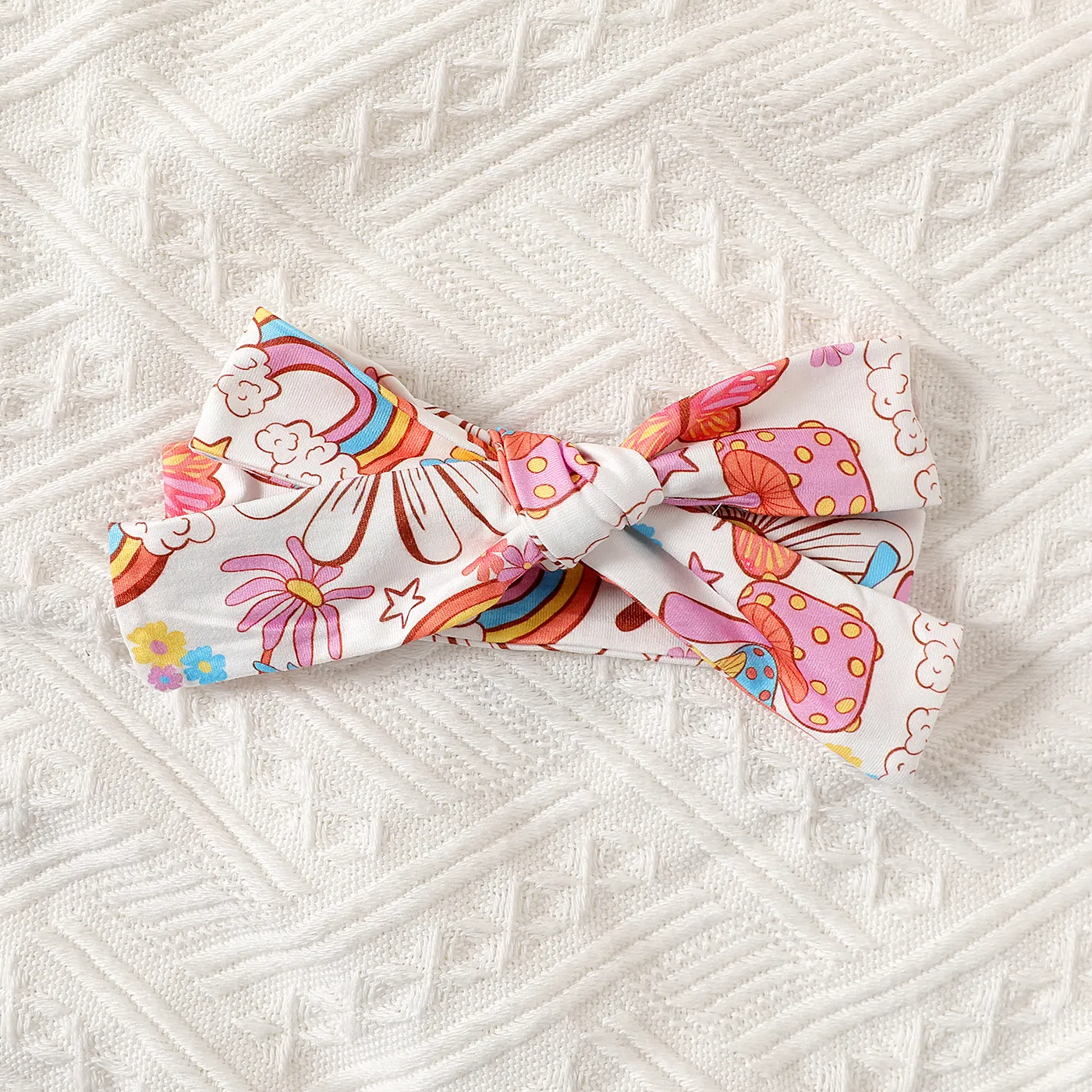 3pcs Baby Girl 95% Cotton Letters Print Sleeveless Top and Allover Print Flared Pants & Headband Set  image 5