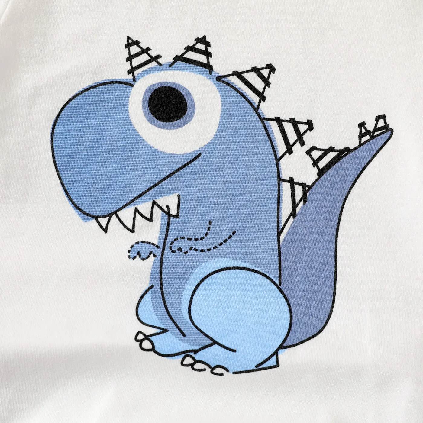2pcs Baby Boy Cotton Short-sleeve Dinosaur Graphic Tee and Pinstriped Shorts Set  image 3