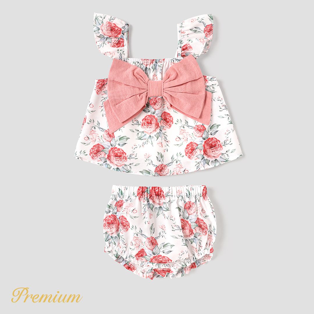 

2pcs Baby Girl Allover Floral Print Flutter-sleeve Bow Front Top & Shorts Set