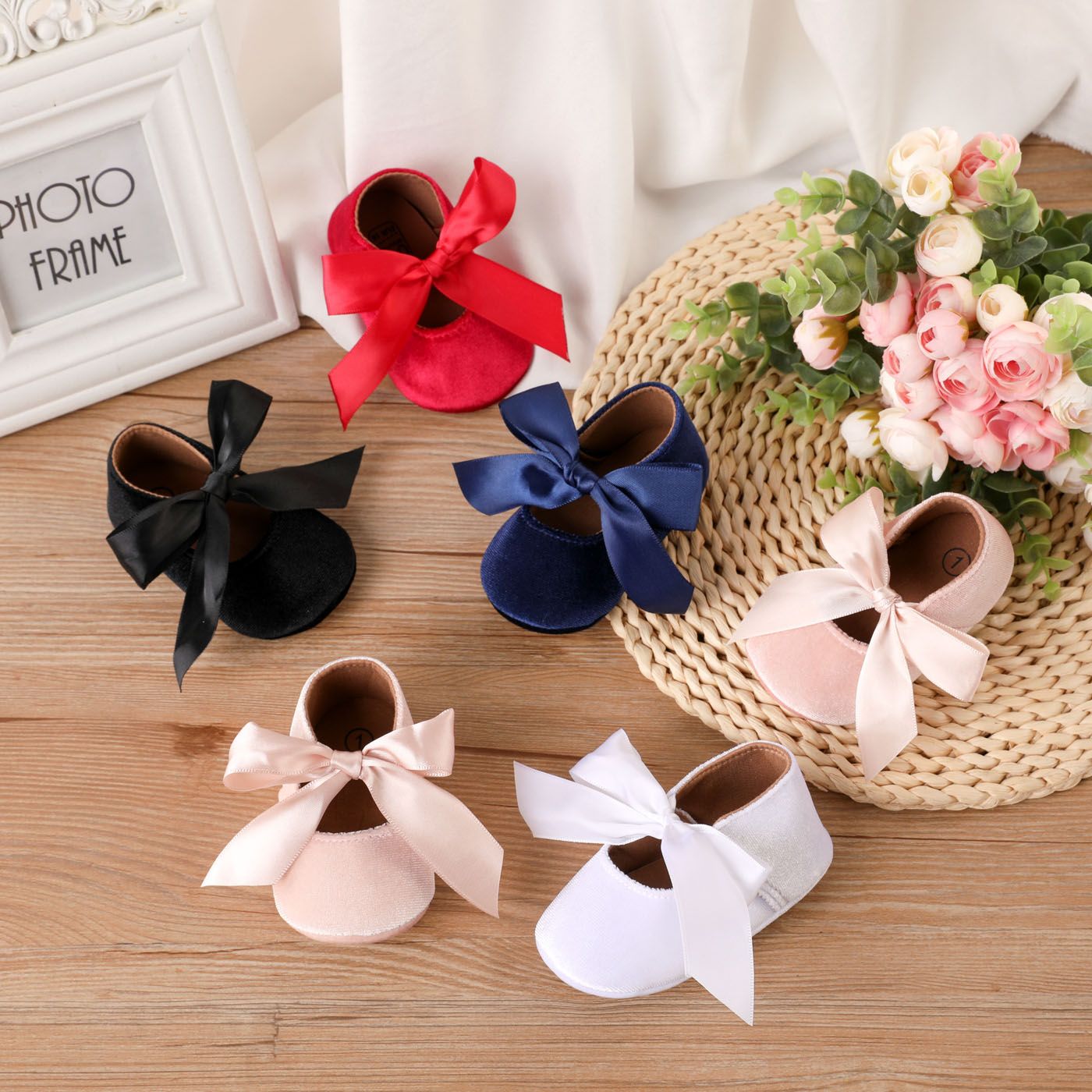 

Baby Bow Decor Sweet Solid Prewalker Shoes