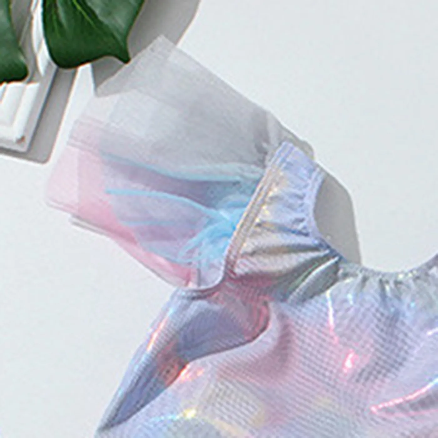 2pcs Kid Girl Bow Design Colorful Tie Dyed Ruffle-sleeve One-piece Swimsuit and Swimming Cap Set Multi-color image 4