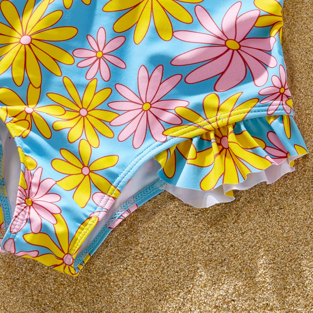 Family Matching Allover Daisy Floral Print One-piece Swimsuit or Swim Trunks Shorts big image 6