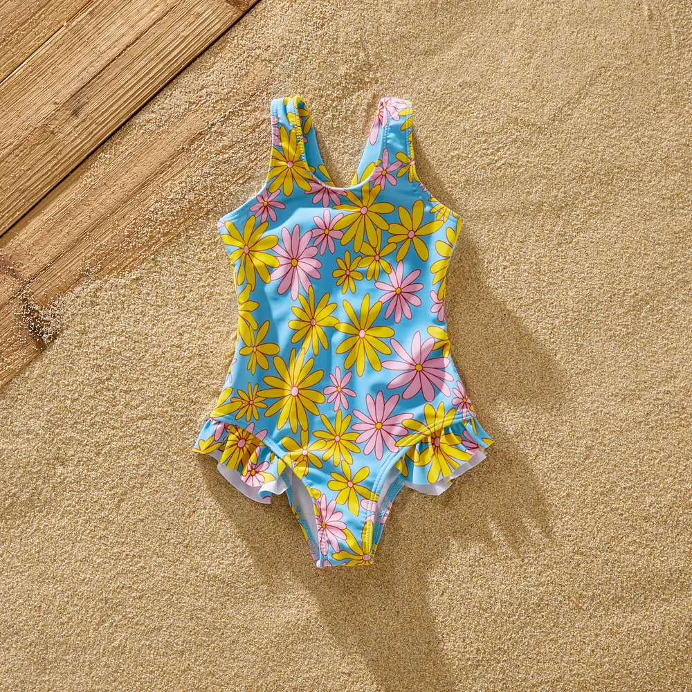 Family Matching Allover Daisy Floral Print One-piece Swimsuit or Swim Trunks Shorts  big image 5
