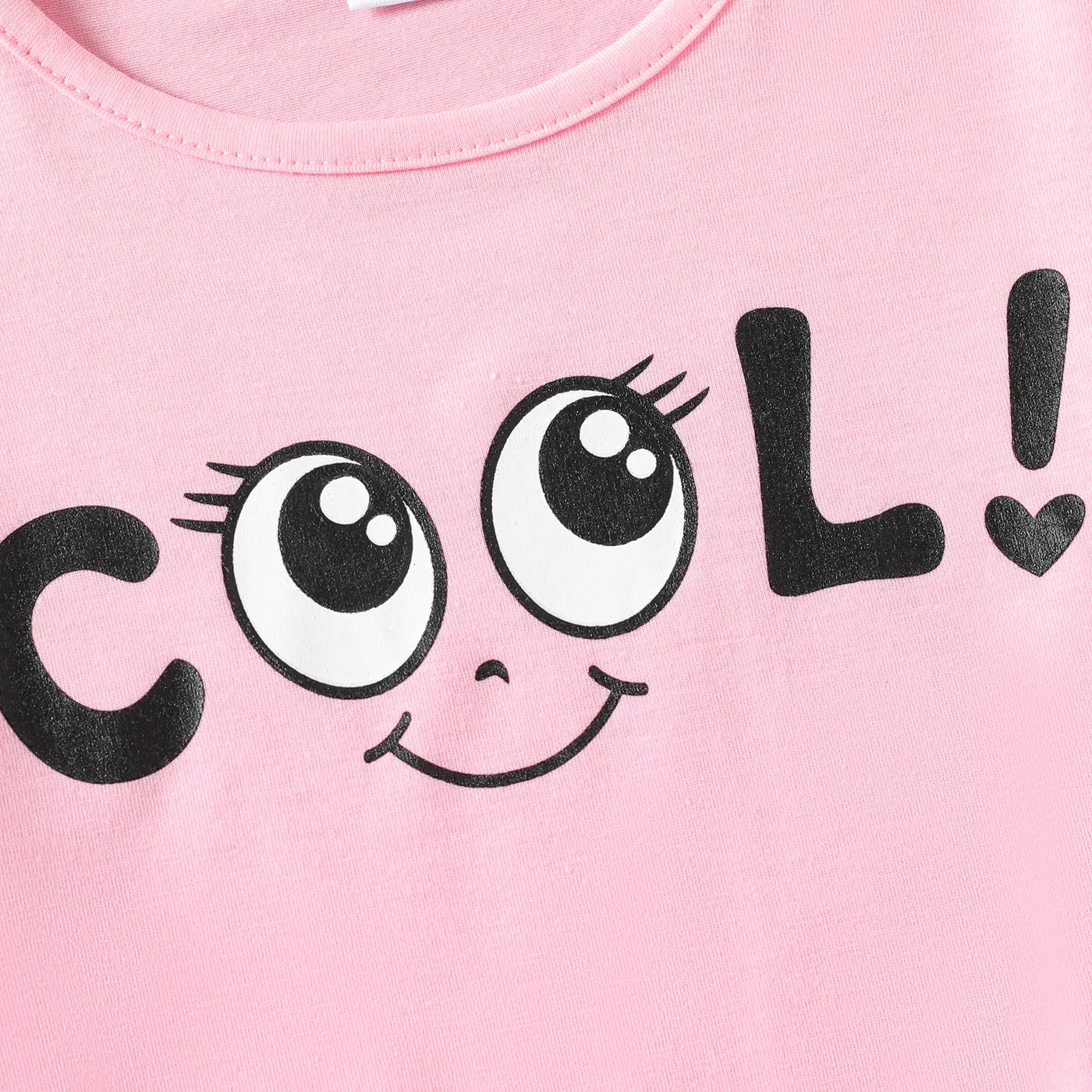 2pcs Kid Girl Funny Letter Print Tee and Leopard Belted Shorts Set  image 2
