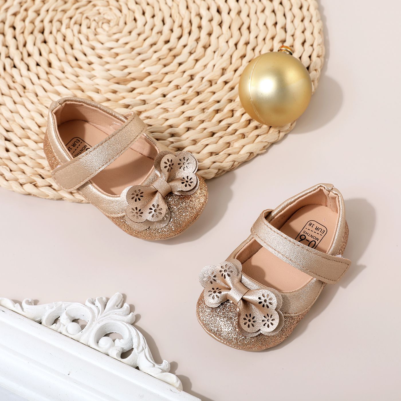 

Baby/Toddler Bow Decor Glitter Velcro Prewalker Shoes