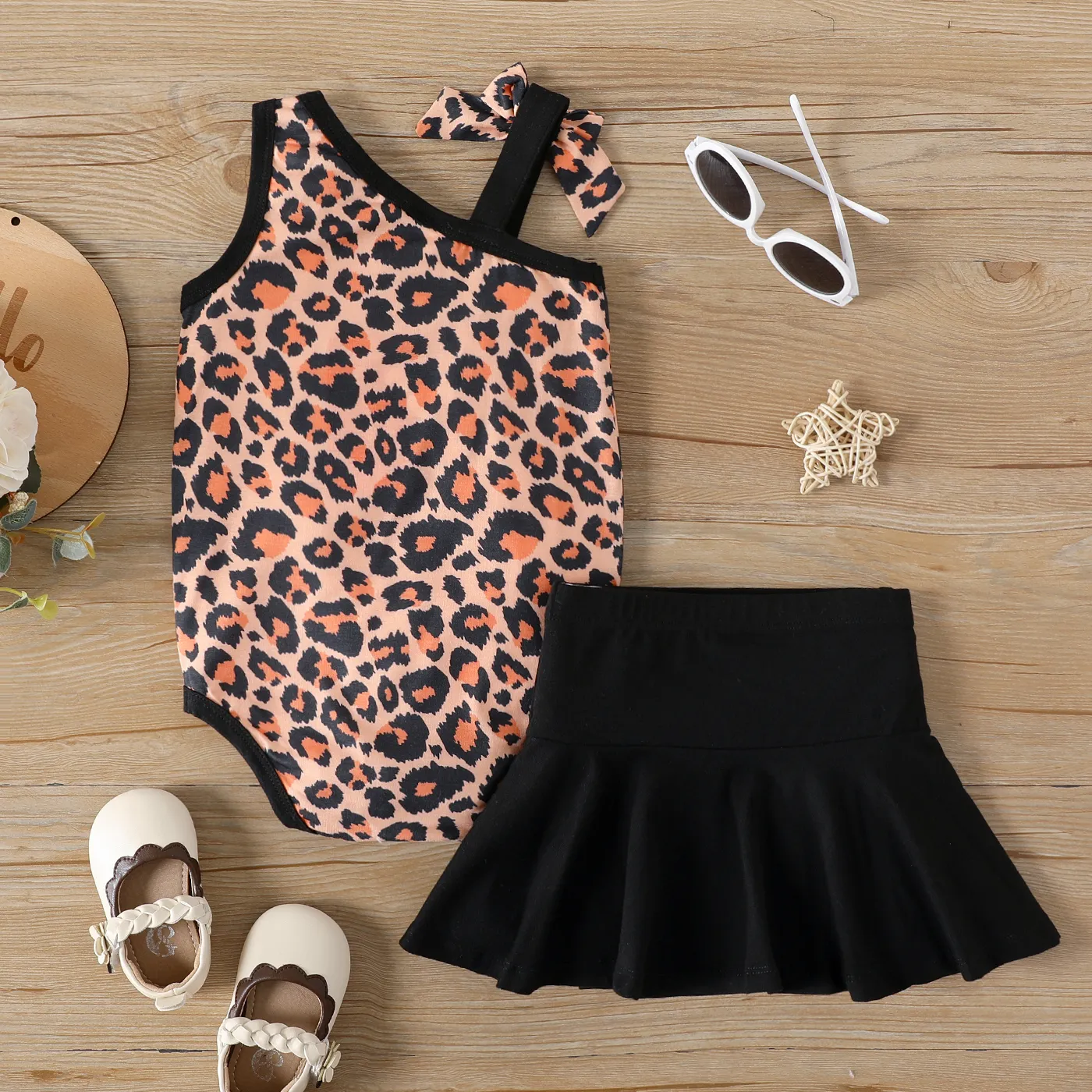 Naia™ 3pcs Baby Girl Leopard Print Figure Graphic Tank Romper and Cotton Skirt & Headband Set Black image 2
