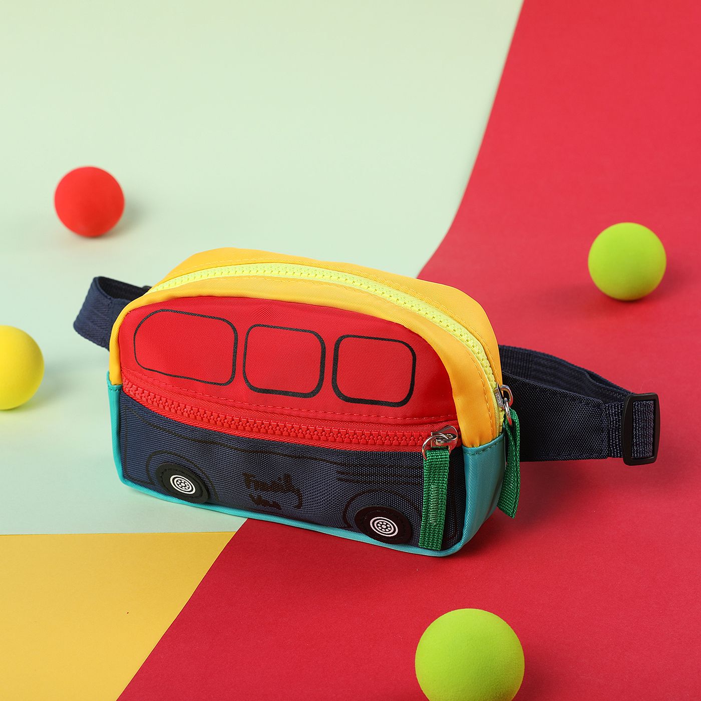 

Toddler's Cute Bus-shaped Bumbag