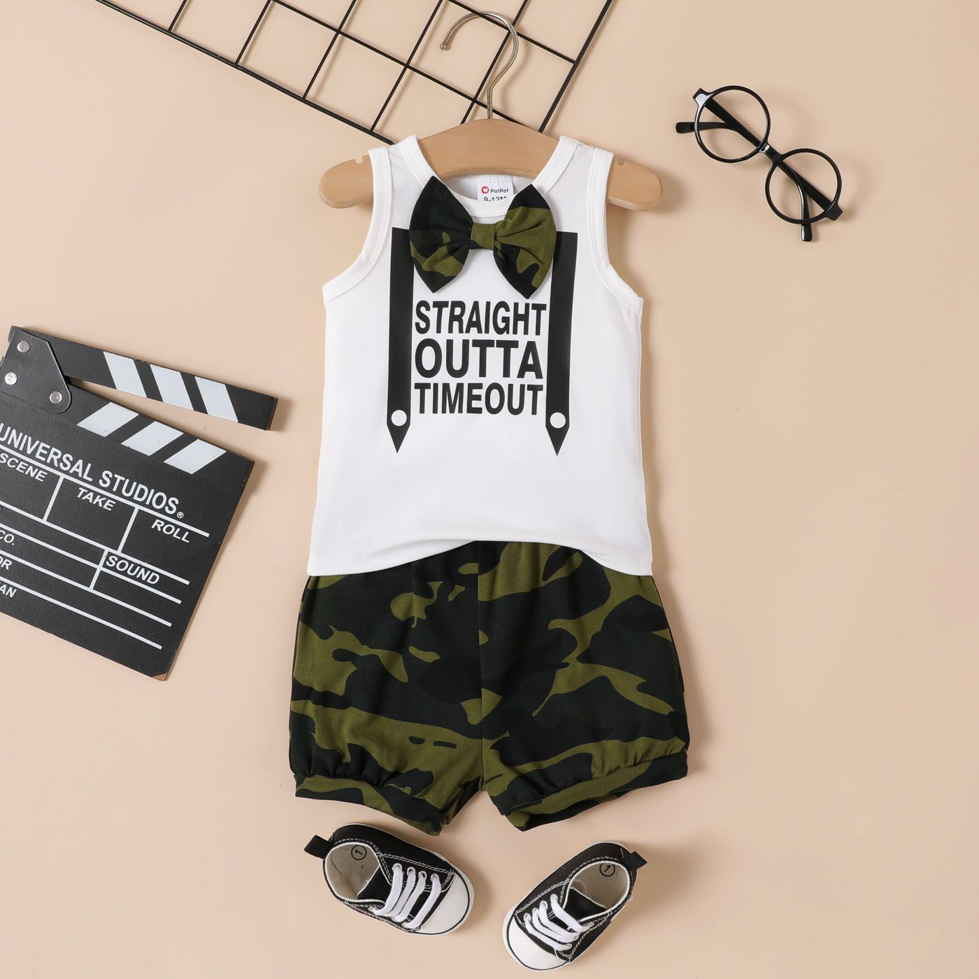 2pcs Baby Boy Bow Decor Letter Print Tank Top and Camouflage Shorts Set