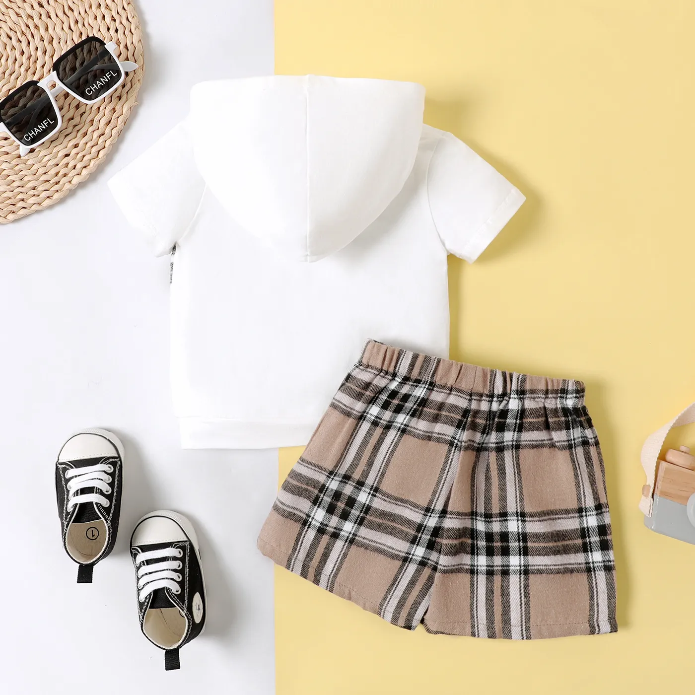 2pcs Baby Boy Cotton Plaid Panel Short-sleeve Hoodie and Plaid Shorts Set ORIGINALWHITE image 2