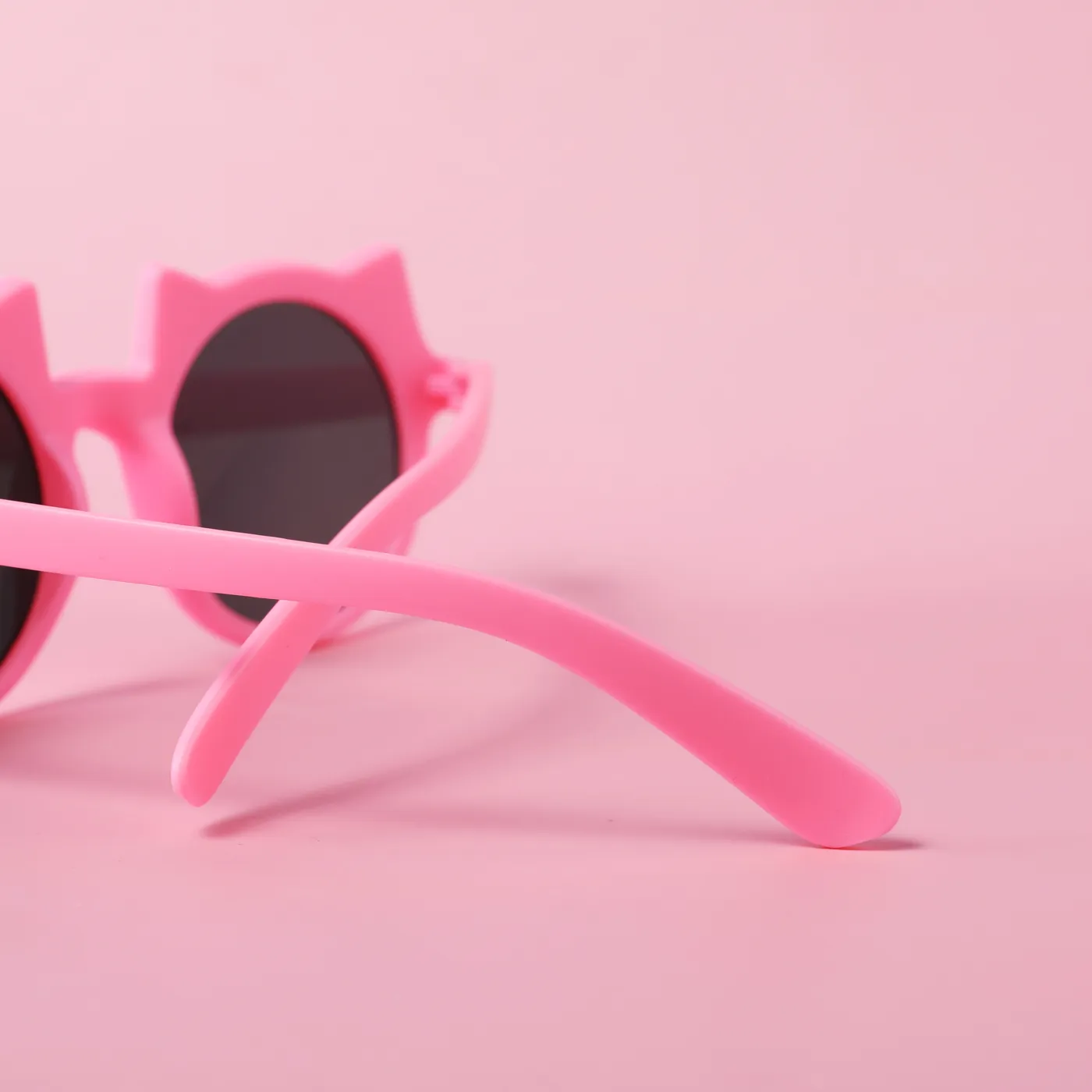 Toddler/Kid's Cat-shaped Fashion UV Protection Sunglasses (with Box)  image 4