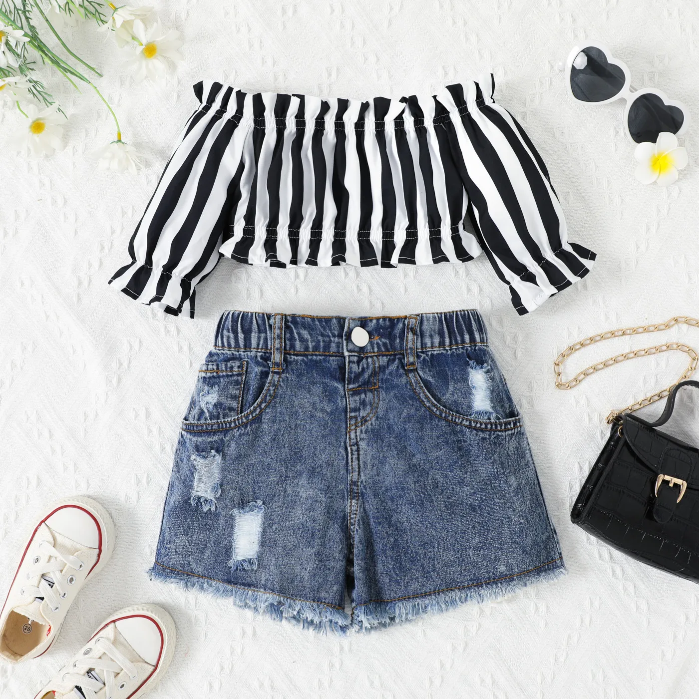 2pcs Toddler Girl Trendy Off-Shoulder Stripe Top and Ripped Denim Shorts Set BlackandWhite big image 1
