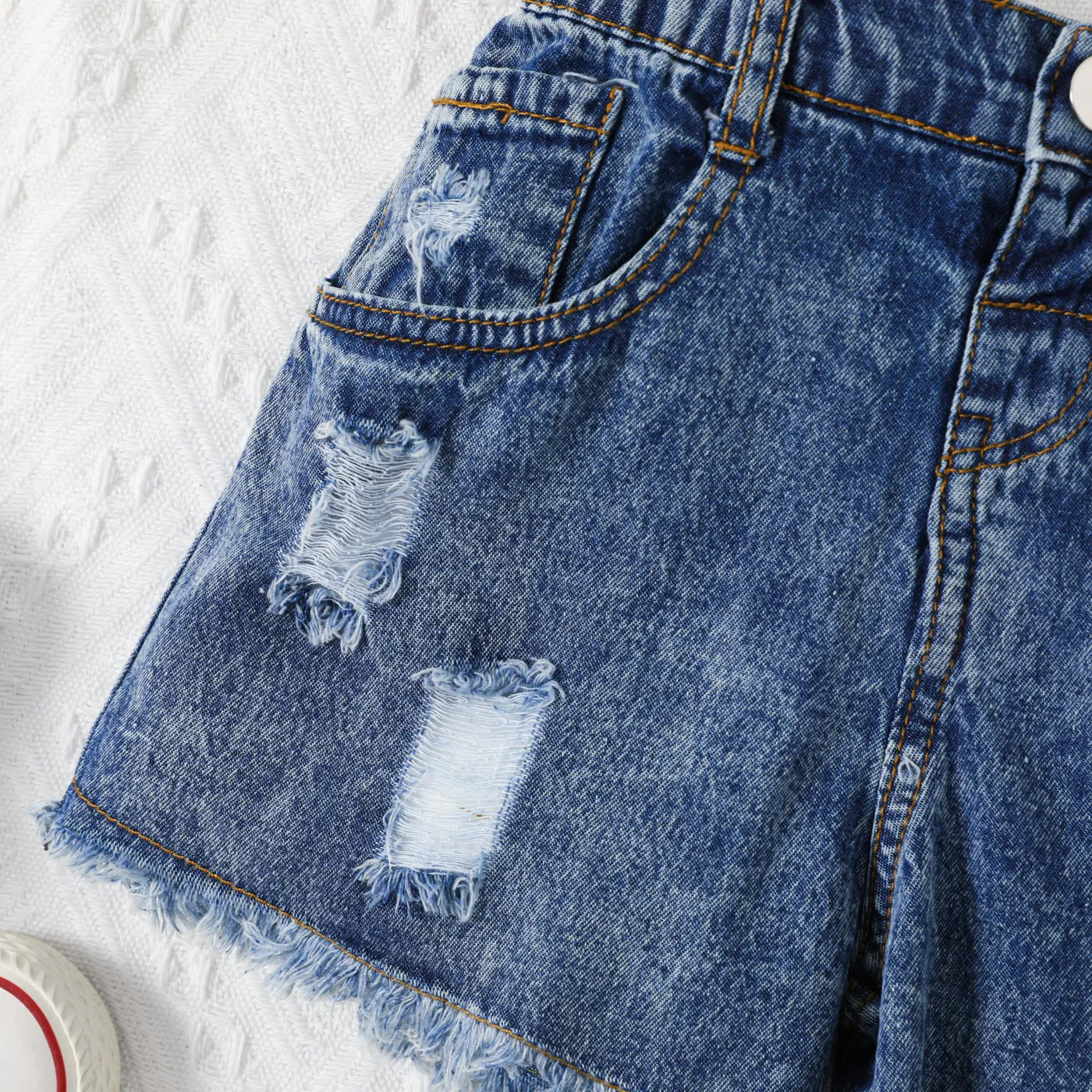 2pcs Toddler Girl Trendy Off-Shoulder Stripe Top and Ripped Denim Shorts Set BlackandWhite image 4