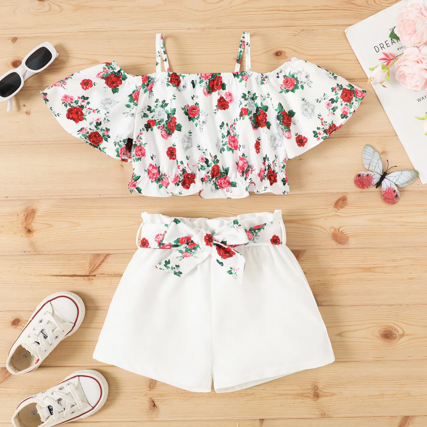 

2pcs Toddler Girl Allover Floral Rose Print Off-Shoulder Cami Top and Belted Shorts Set
