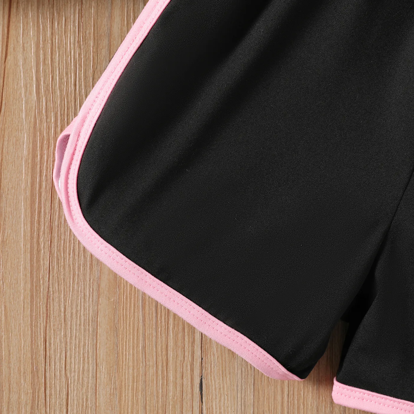 2pcs Kid Girl Letter Panel Color Block Short-sleeve Top and Shorts Set  image 3