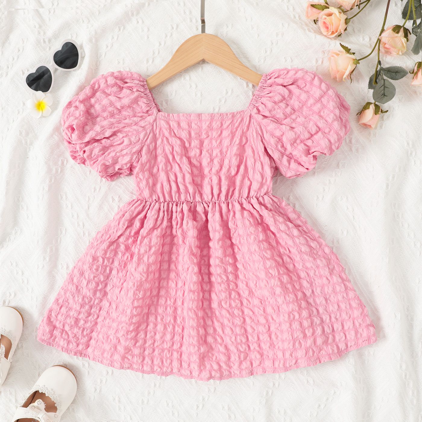 

Toddler Girl Textured Puff-sleeve Solid Dress