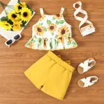 2pcs Toddler Girl Sunflower Print Ruffle Hem Camisole and Belted Shorts Set  image 2