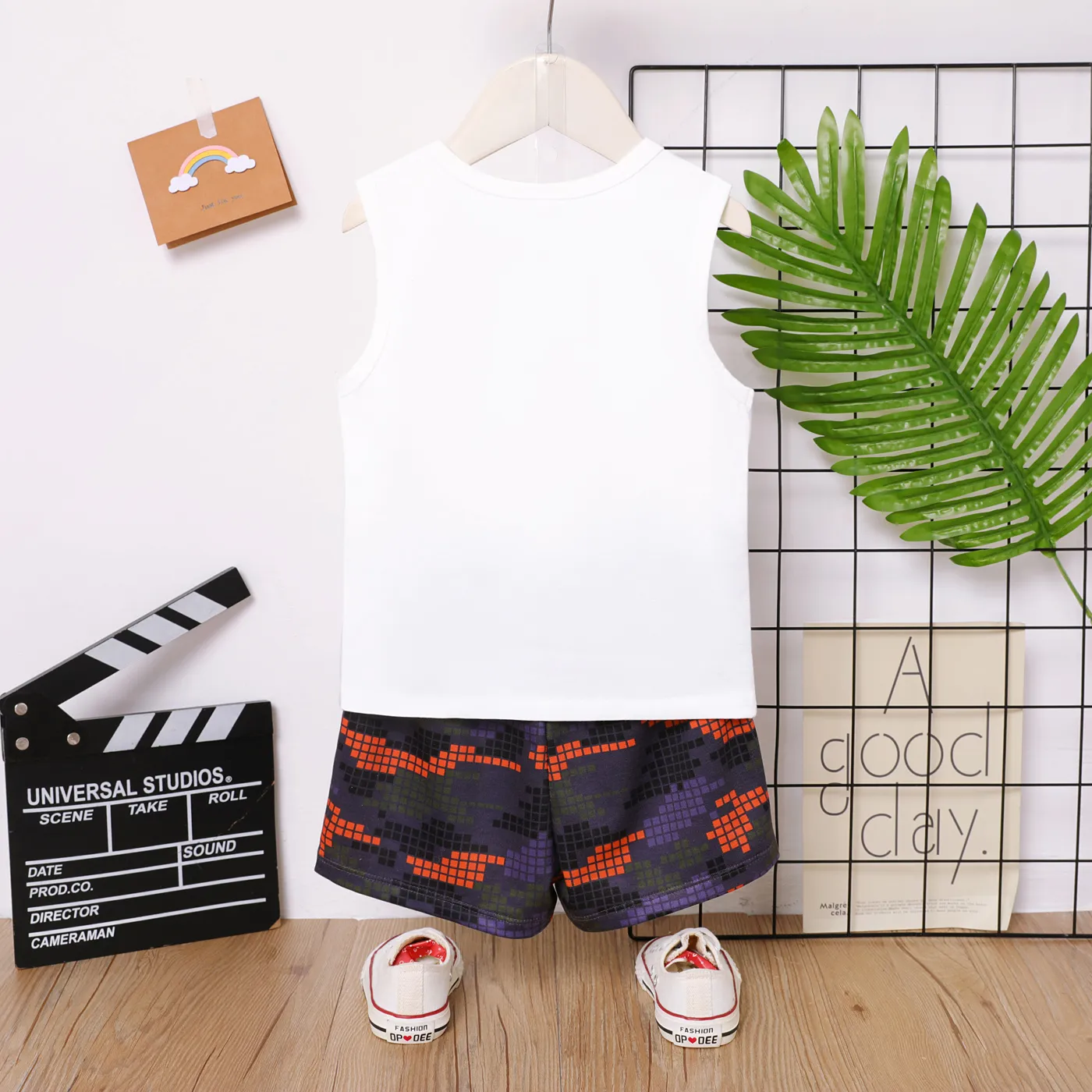2pcs Toddler Boy Letters Print Vest and Camouflage Print Shorts Set  image 2