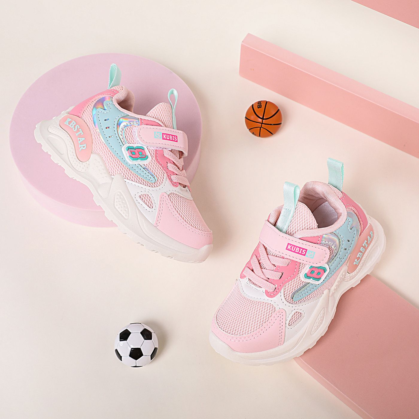 

Kid Letters Print Texture Breathable Velcro Sport Shoes