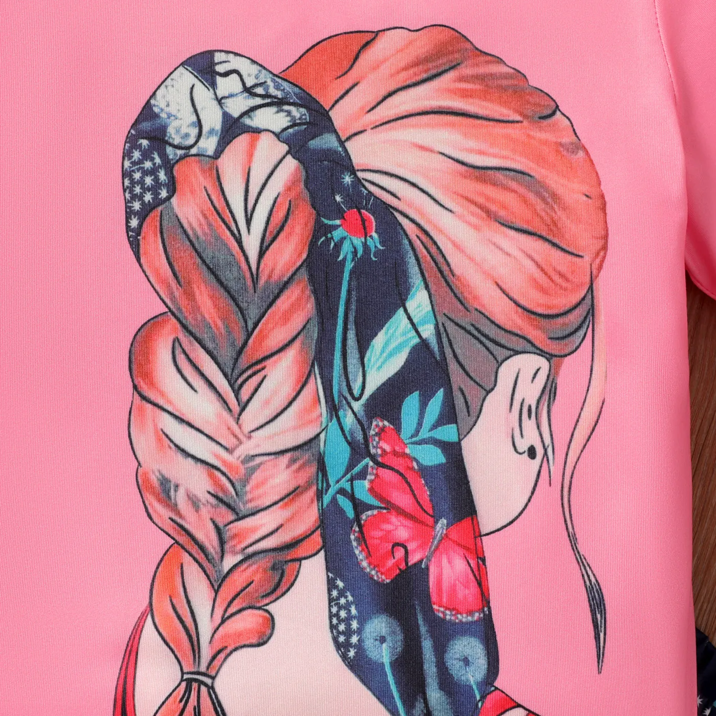 2pcs Kid Girl Figure Print Short-sleeve Tee and Allover Plant Print Shorts Set Pink image 3