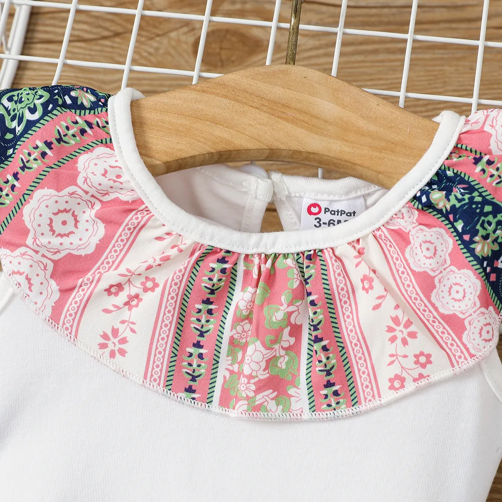 2pcs Baby Girl Ethnic Style Floral Print Sleeveless Top and Bow Decor Shorts Set  big image 3