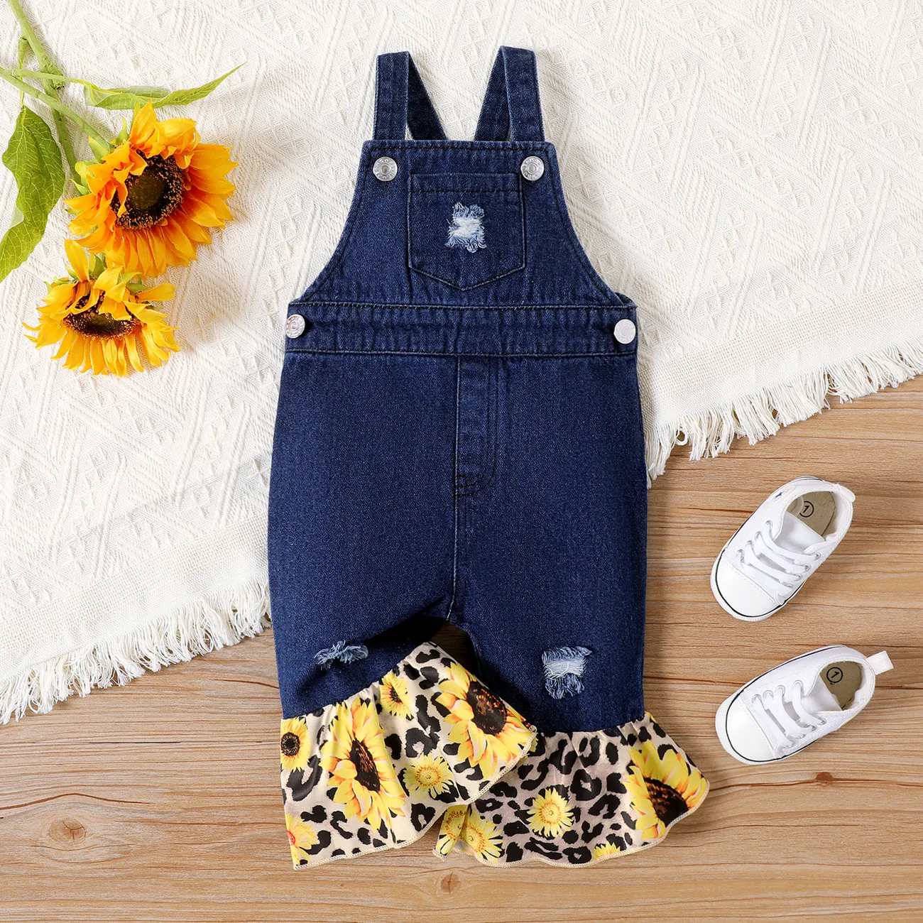 Baby Girl 100% Cotton Sunflower Print Ruffle Hem Ripped Denim Overalls  big image 1