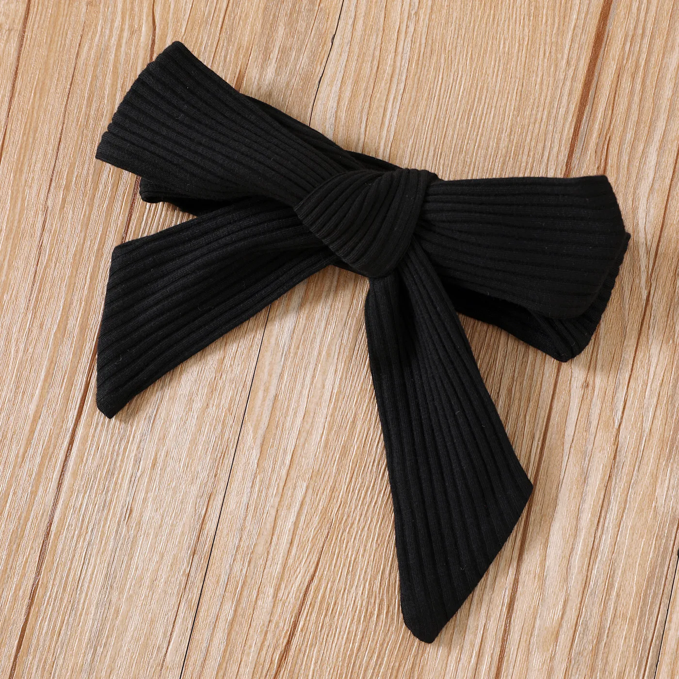 3pcs Toddler Girl Bow Headband & Cold Shoulder Ribbed Top and Butterfly Pattern Mesh Skirt Set Black image 3
